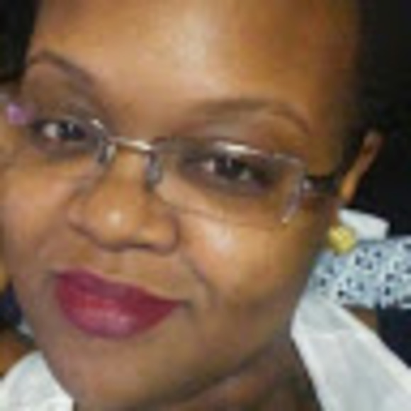 Meet your Posher, Erica - Picture 1 of 1